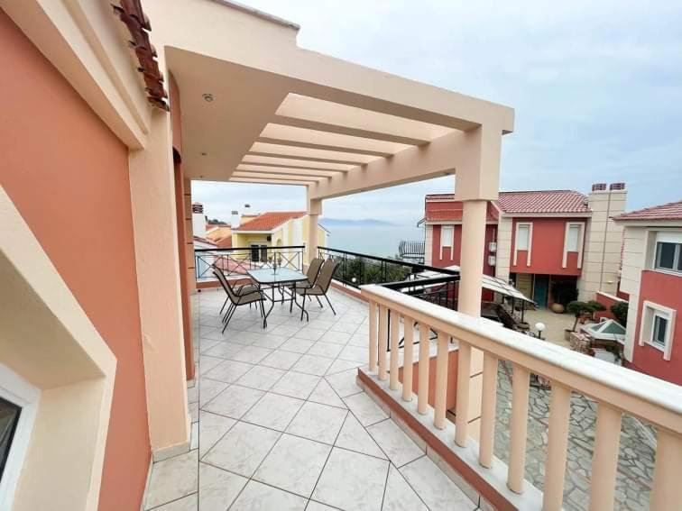 Villa Endless Blue Seaside PalaiónTsiflíkion Exterior foto