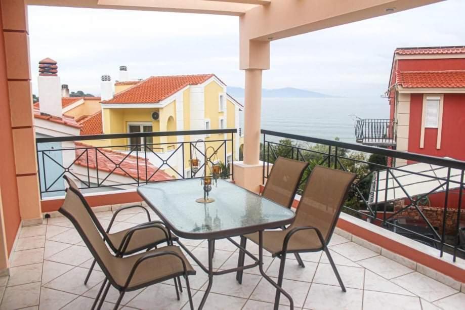 Villa Endless Blue Seaside PalaiónTsiflíkion Exterior foto