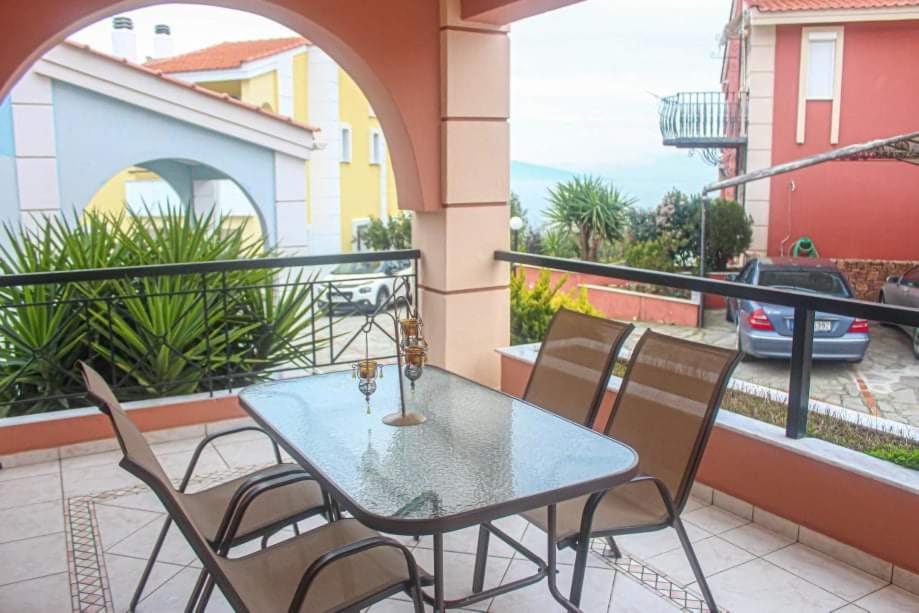 Villa Endless Blue Seaside PalaiónTsiflíkion Exterior foto
